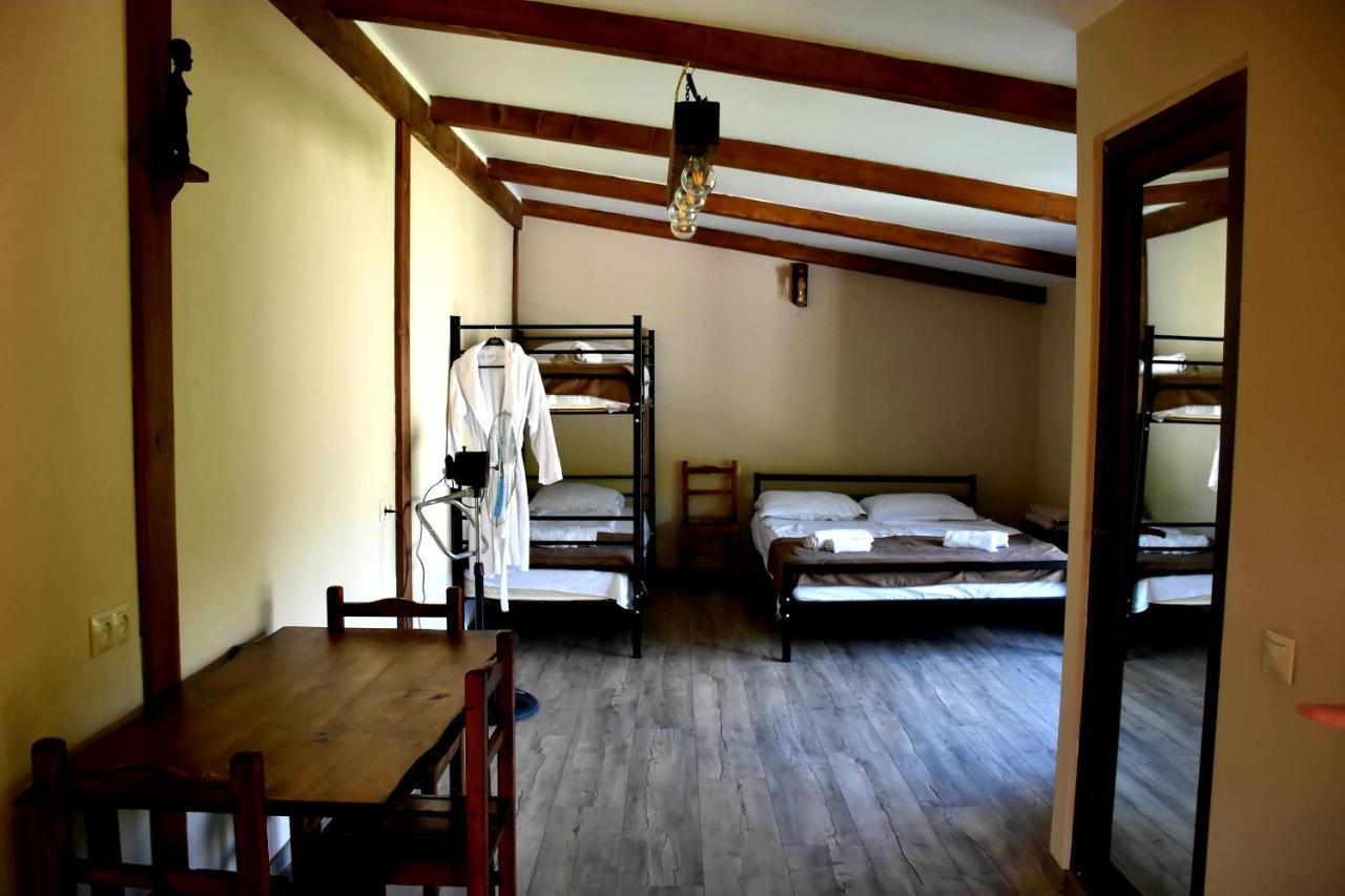 Holiday Home Borjomi Esterno foto